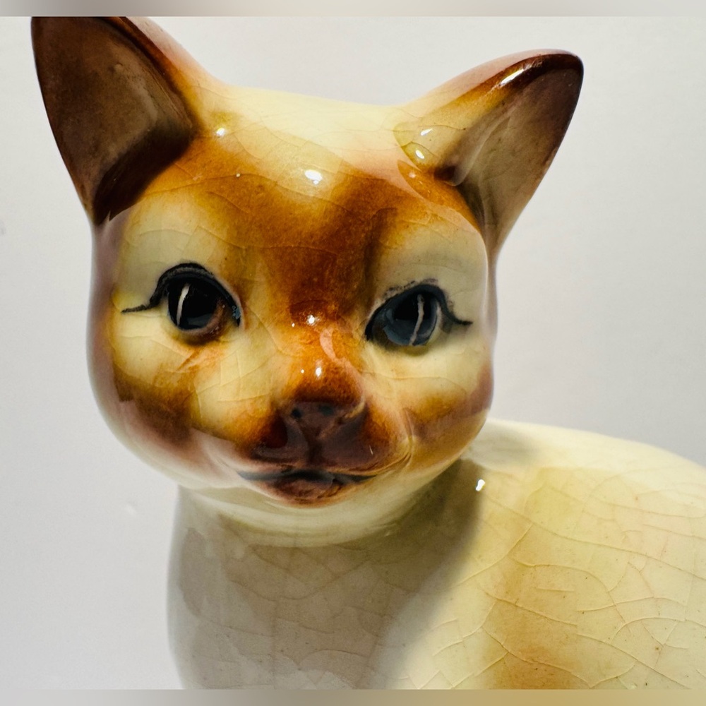 MCM Vintage Ceramic Standing Siamese Cat Figurine - Picture 2 of 16